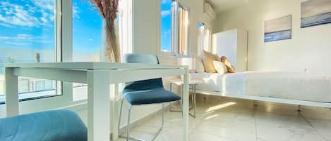 Monolocale Luxury | Una cassaforte in camera, tende oscuranti, ferro/asse da stiro