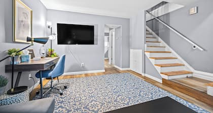 Spacious 2 Bedroom Townhome