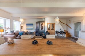 TV, fireplace - Vacation home Andrea in Aventoft for up to 4 people (Aventoft)