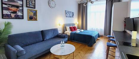 APARTAMENT 4B | 1 bedroom, hypo-allergenic bedding, iron/ironing board, free WiFi