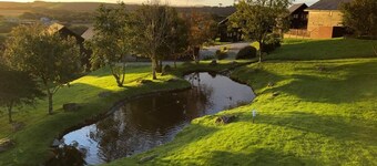 Retallack Resort Fistral Hot Tub, waterside house