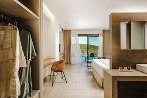 Habitación Deluxe, vista al mar | Ropa de cama de alta calidad y edredón 