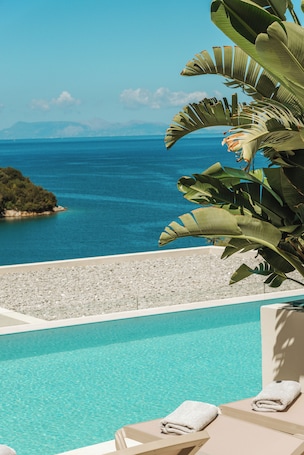 Property grounds. Sivota Deamaris Luxury Boutique Hotel