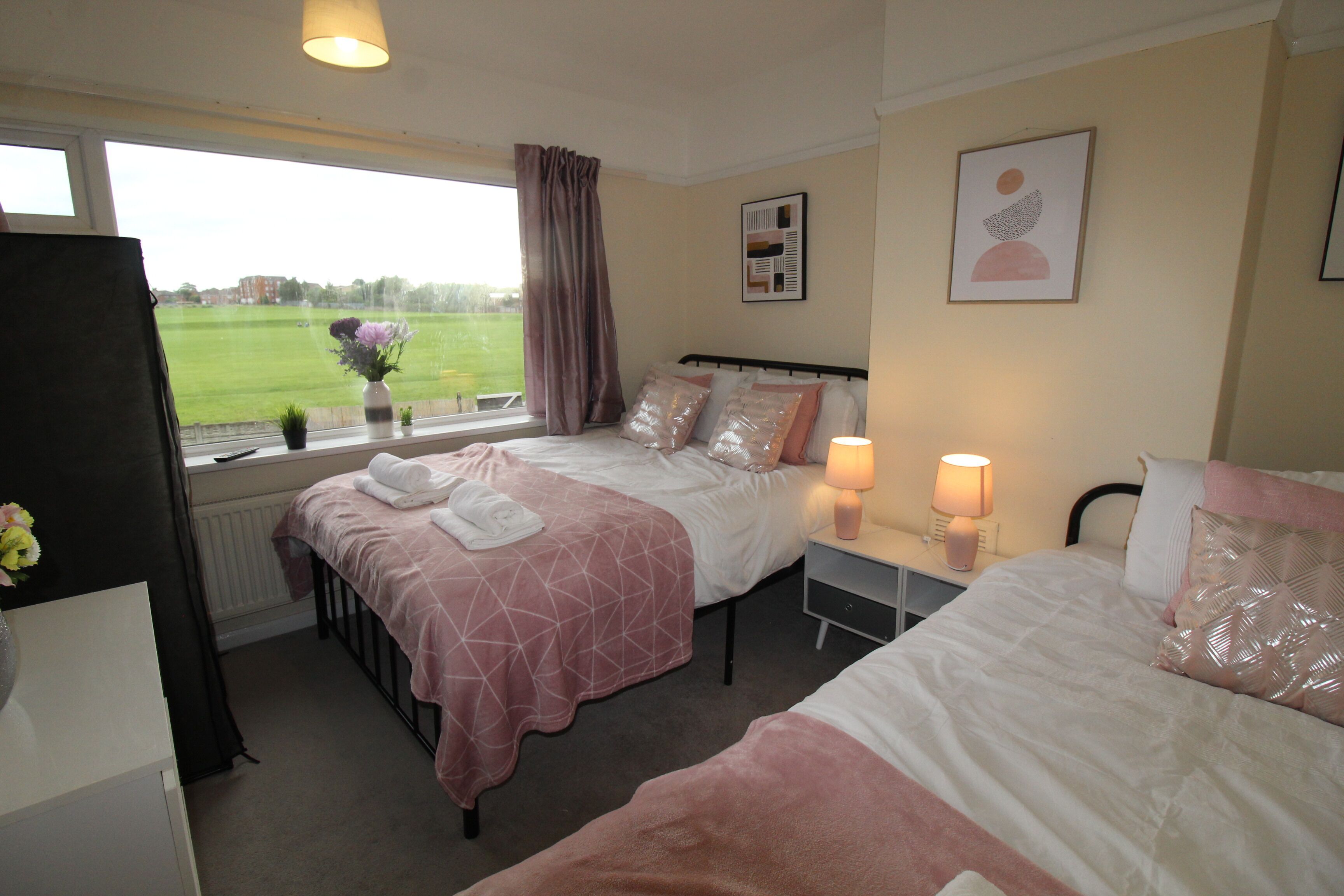 4 bedrooms, free WiFi