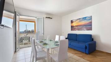 Apartment | Living area