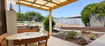 Family Escape - Lakes Entrance