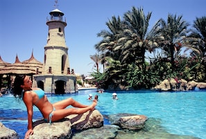 3 piscinas al aire libre