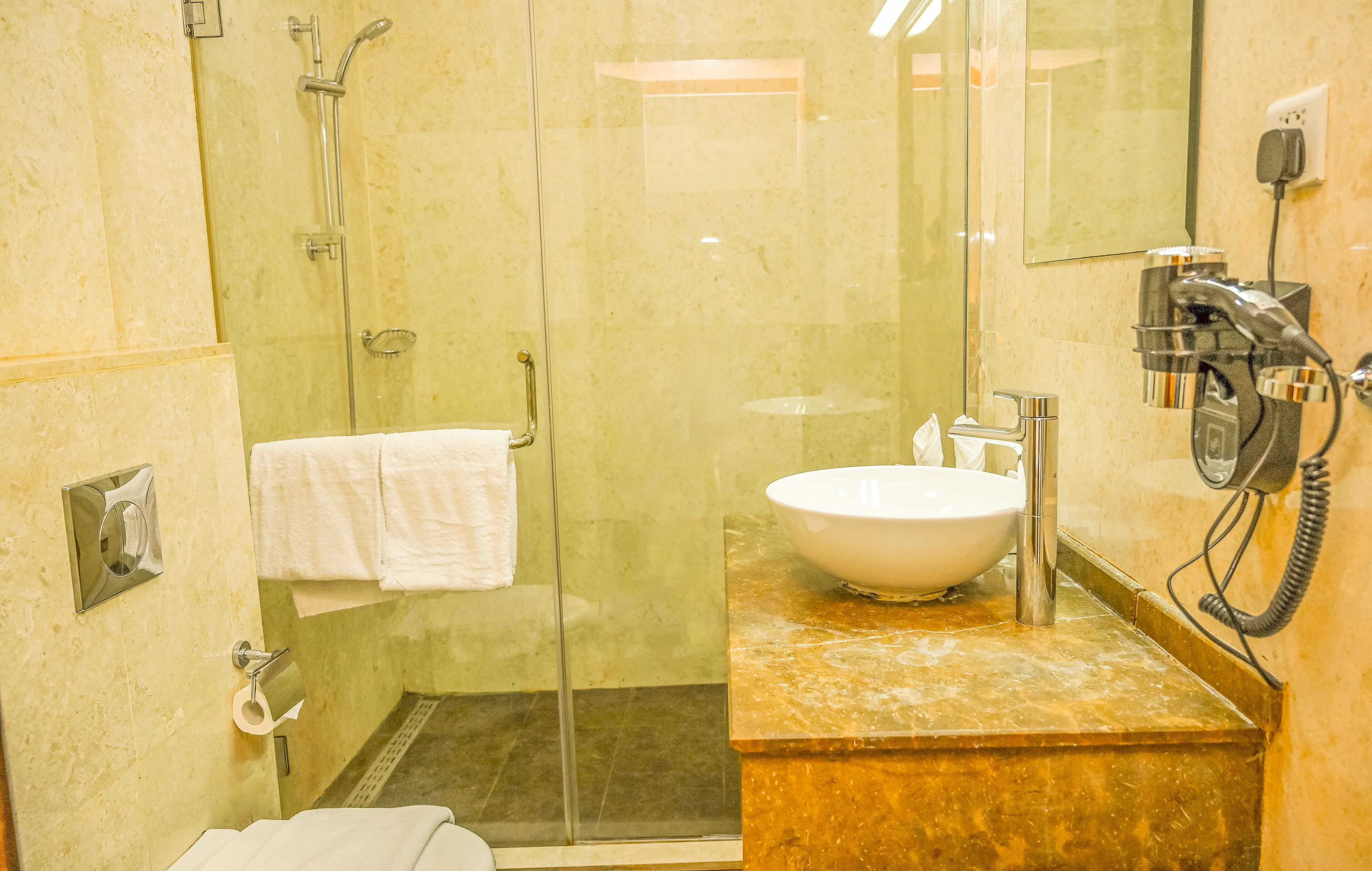 Photo - Green Garden Hotel