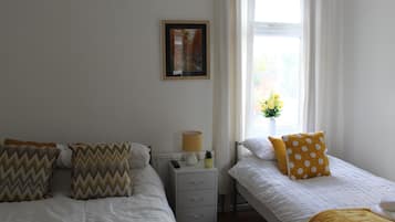 House | 4 bedrooms, free WiFi