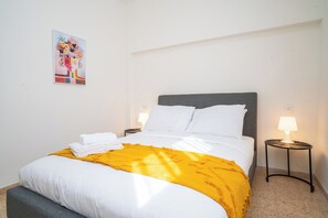 Apartment | 4 bedrooms, free WiFi - Supreme 4BR Villa With Garden & Sea View (Tel Aviv)