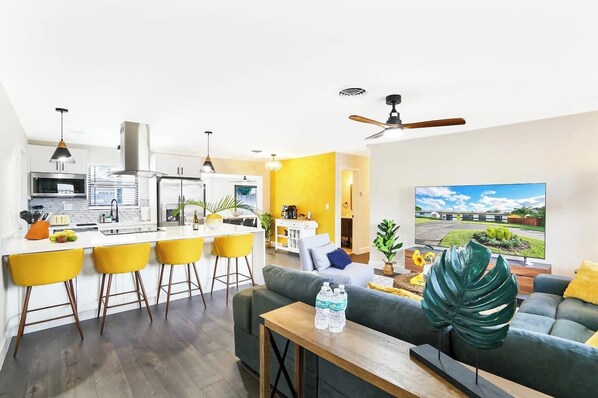 Smart TV, offices