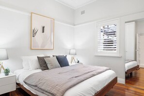 2 chambres, bureau, fer et planche à repasser, Wi-Fi gratuit