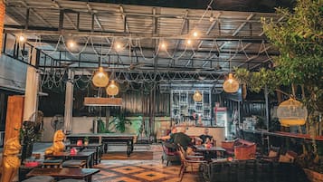 Bar (en la propiedad)