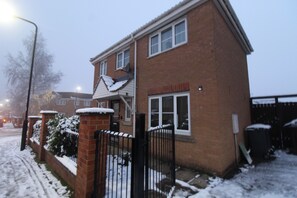 Front of property - Stirling House (Sheffield)