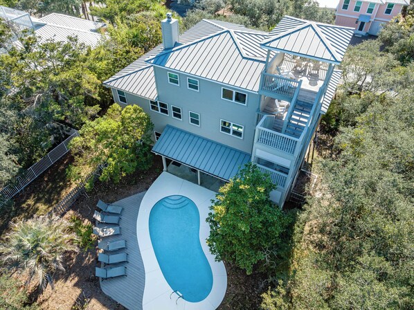 Exterior - Breezeway ~ 112 Savelle Dr ~ Grayton Beach (Santa Rosa Beach)
