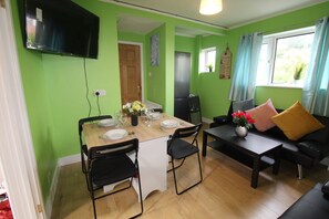 独立别墅 | 起居区