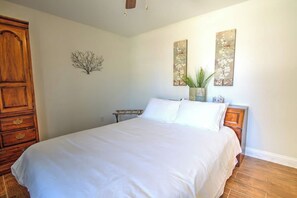 2 bedrooms, iron/ironing board, free WiFi, bed sheets