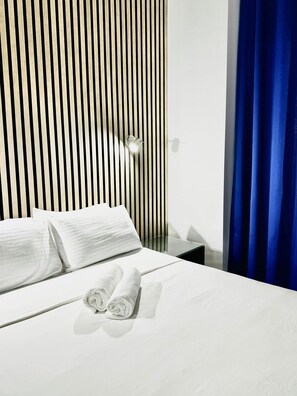 1 bedroom, iron/ironing board, travel cot, free WiFi