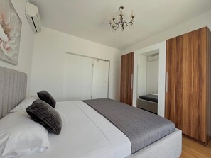 Maison Familiale, 4 chambres, piscine privée, vue cour intérieure