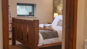 1 chambre, décoration personnalisée, ameublement personnalisé