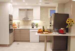 Apartment, 2 Bedrooms | Private kitchen - D'Villa (Doha)