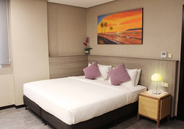 Apartment, 2 Bedrooms | 2 bedrooms, in-room safe, blackout drapes, iron/ironing board - D'Villa (Doha)