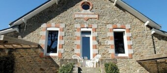 Large villa with exceptional direct sea view, sleeps 14, with tuned piano.