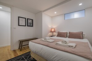 1 chambre, lit parapluie, Wi-Fi, draps fournis