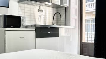 1 chambre, fer et planche à repasser, Wi-Fi gratuit, draps fournis