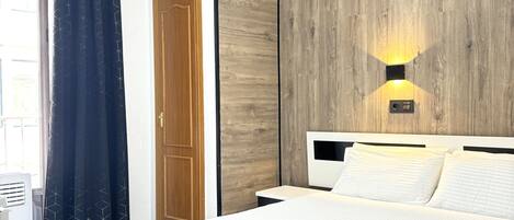 1 camera, ferro/asse da stiro, culla da viaggio, Wi-Fi gratuito