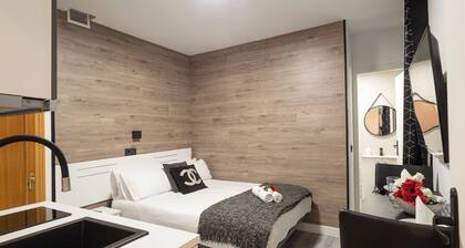 Cozy Double Room with Bathroom Gran Via | R134