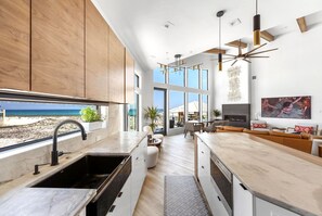 Fridge, microwave, oven, stovetop - Gulf-Front Luxury Home with Private Pool, Hot Tub & Stunning Views! (Pensacola Beach)