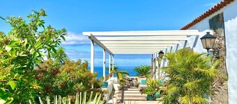 CASA BADANA Exclusive  House with amazing views.