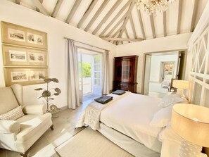 1 chambre, coffres-forts dans les chambres, fer et planche à repasser