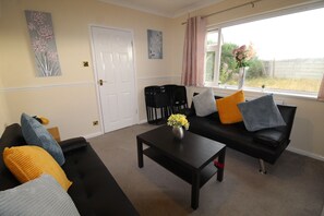 Smart TV de 32 pulgadas con canales digitales, una televisión