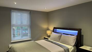 1 bedroom, WiFi, bed sheets