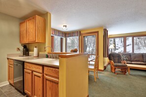 Condo, 1 Bedroom | Interior