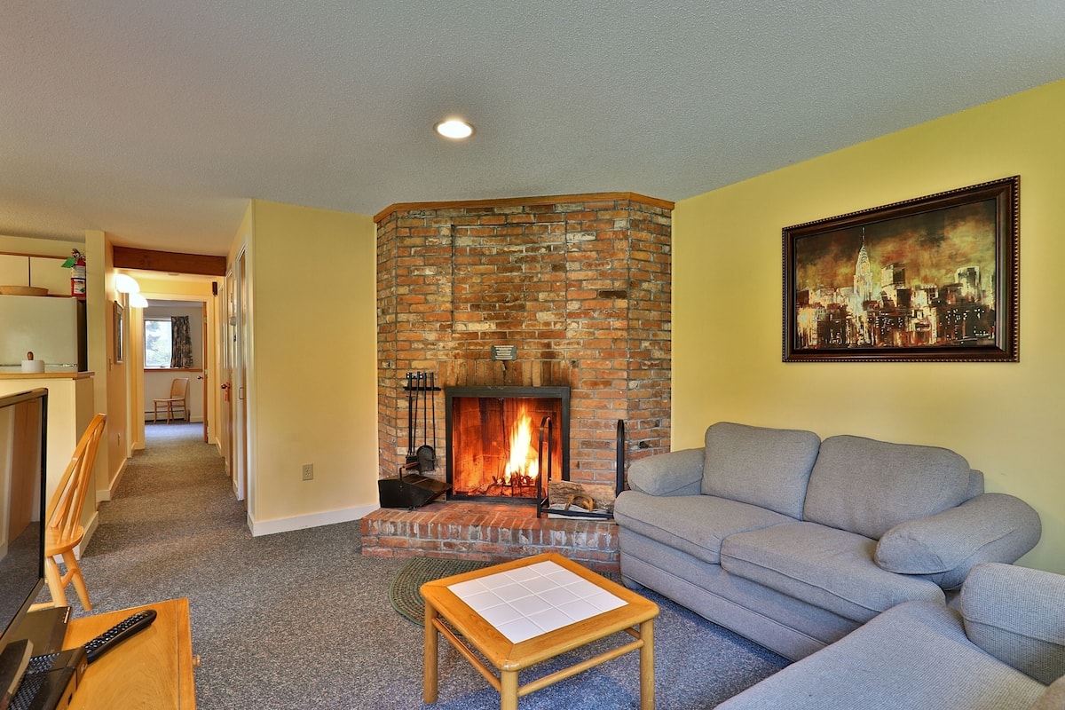 Condo, 1 Bedroom | Interior
