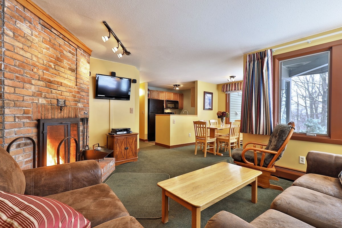 Condo, 1 Bedroom | Interior