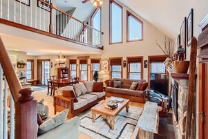 House, 3 Bedrooms | Living area