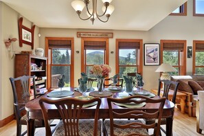 House, 3 Bedrooms | Dining - Cortina Mountain Chalet - Outdoor Hot Tub - Close To Pico And Killington Mountains 3 Bedroom Home (Rutland)
