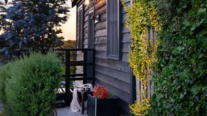 Exterior detail - The Nook - Romantic Couples Getaway in the heart of Daylesford! (Daylesford)