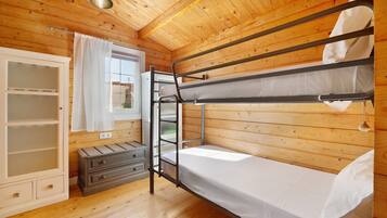 2 makuuhuonetta, ilmainen Wi-Fi, vuodevaatteet