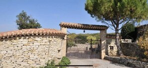 Enceinte de l’hébergement