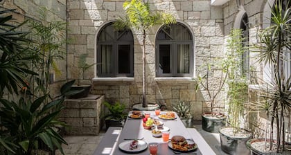 Sleeps 9, Outdoor Space, PingPong Table, in Villa