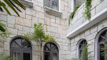 Overnatningsstedets område