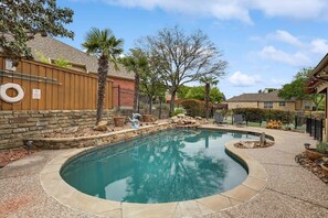 Pool - Stunning 6BR, Pool - Great for Big Groups (Rowlett)