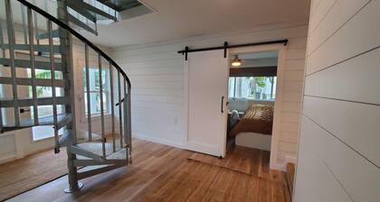 Modern Beach house with a great view, totally updated, private beach.