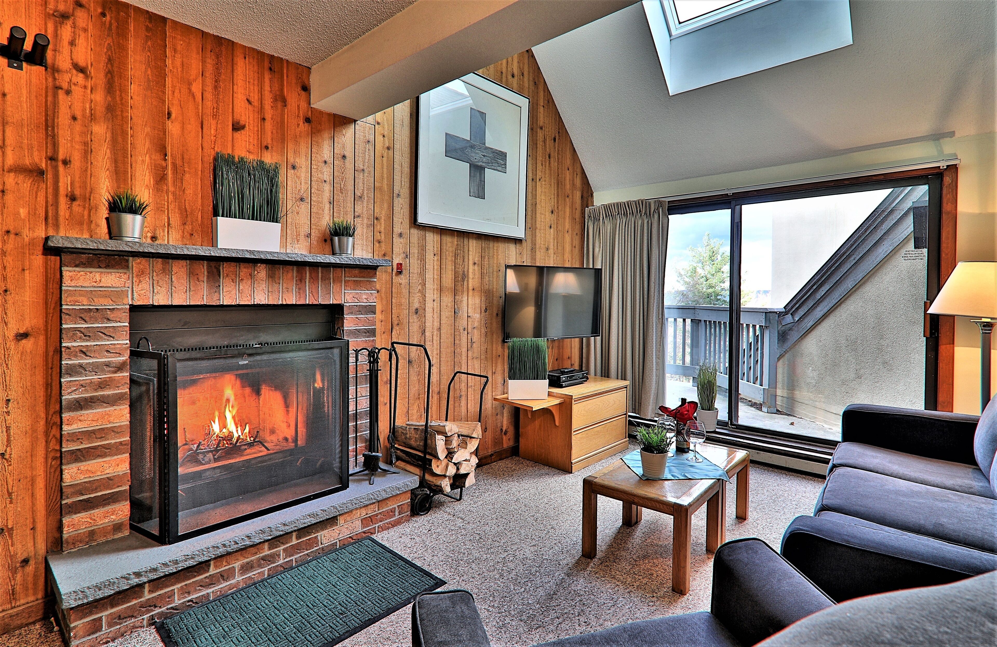 Condo, 1 Bedroom | Interior