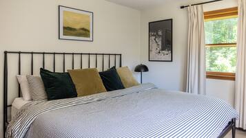 House, 4 Bedrooms | 4 bedrooms, free WiFi